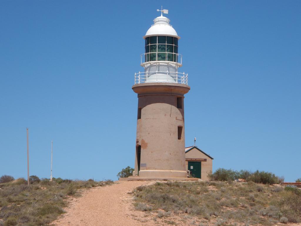 Ningaloo Bed And Breakfast Exmouth Eksteriør billede